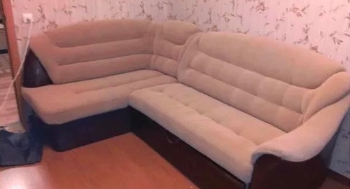 Перетяжка углового дивана. Весьегонск